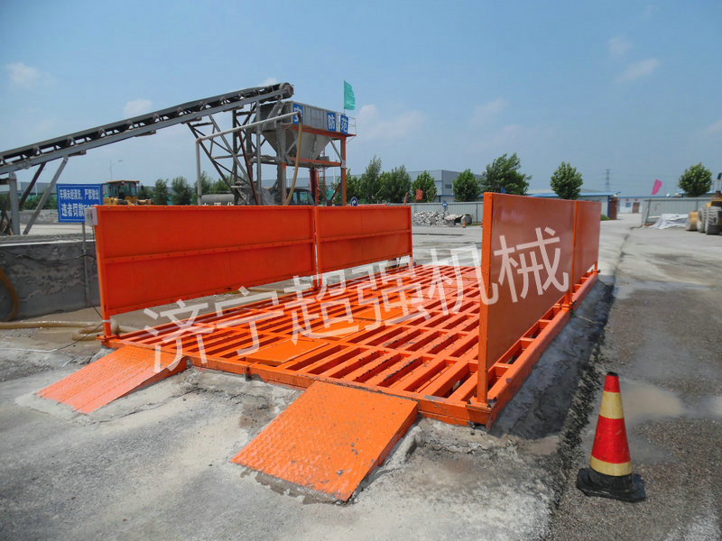 中鐵十七局濟徐高速項目（mù）4×8米免基礎型3.JPG